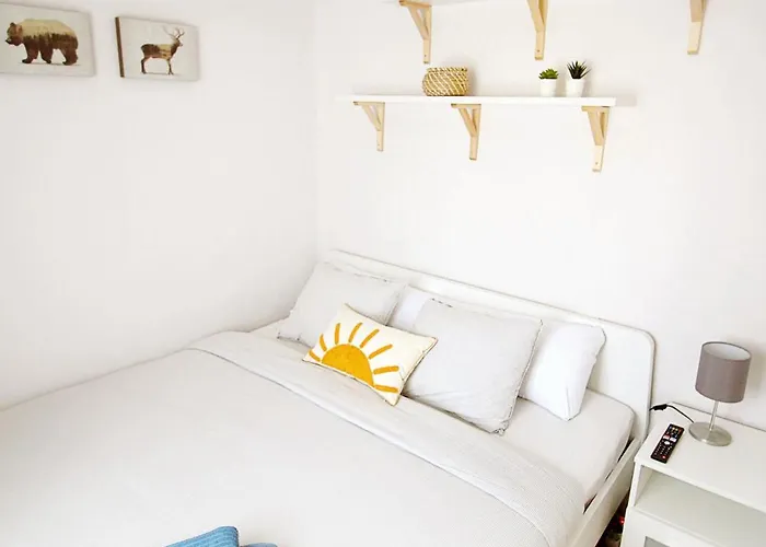 Lägenhet Moderno Al Pie De Pirineos