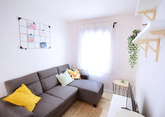 Lägenhet Moderno Al Pie De Pirineos