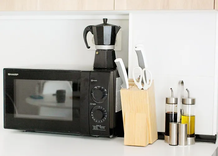 Moderno Al Pie De Pirineos