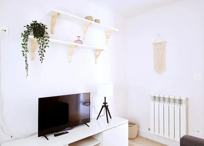 Lägenhet Moderno Al Pie De Pirineos