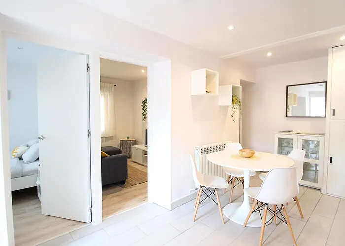 Moderno Al Pie De Pirineos Sabiñánigo