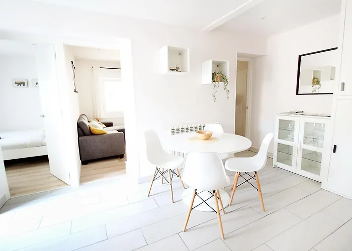 Moderno Al Pie De Pirineos Lägenhet Sabiñánigo